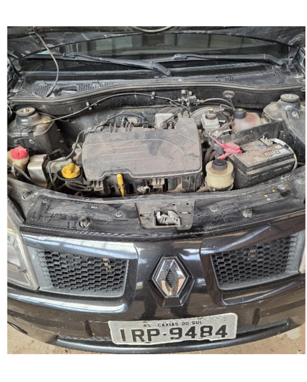 LOTE 02 / 01 (UM) RENAULT/SANDERO EXP 1016V 2011/2011