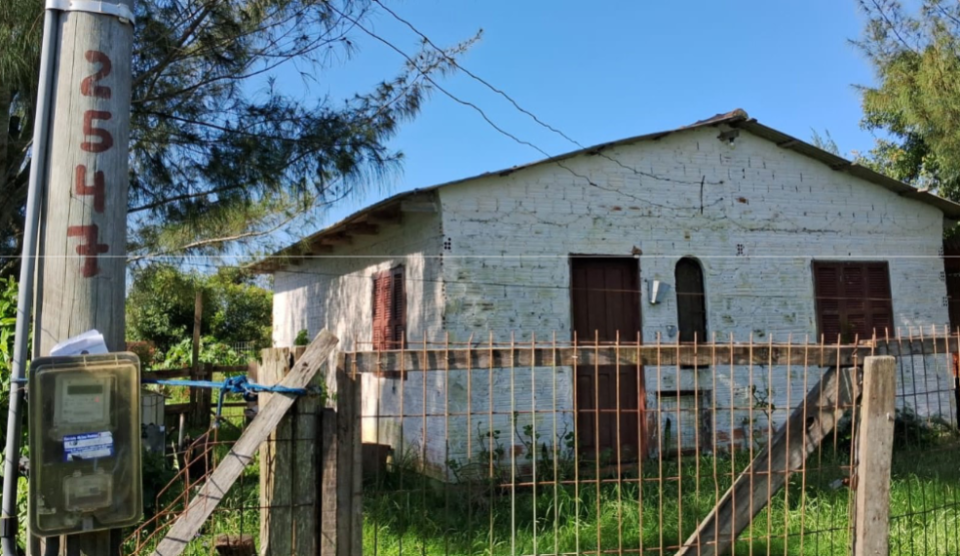 LOTE 09 / 01 (UM) TERRENO URBANO SITUADO NA PRAIA DO QUINTÃO/RS 300M²