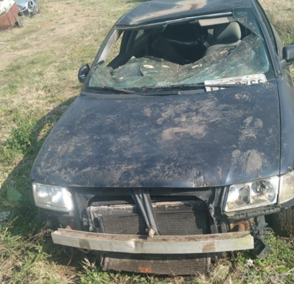 LOTE 16 / 01 AUDI A3 1.8 ANO 1998 MODELO 1999