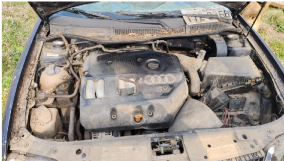 LOTE 16 / 01 AUDI A3 1.8 ANO 1998 MODELO 1999